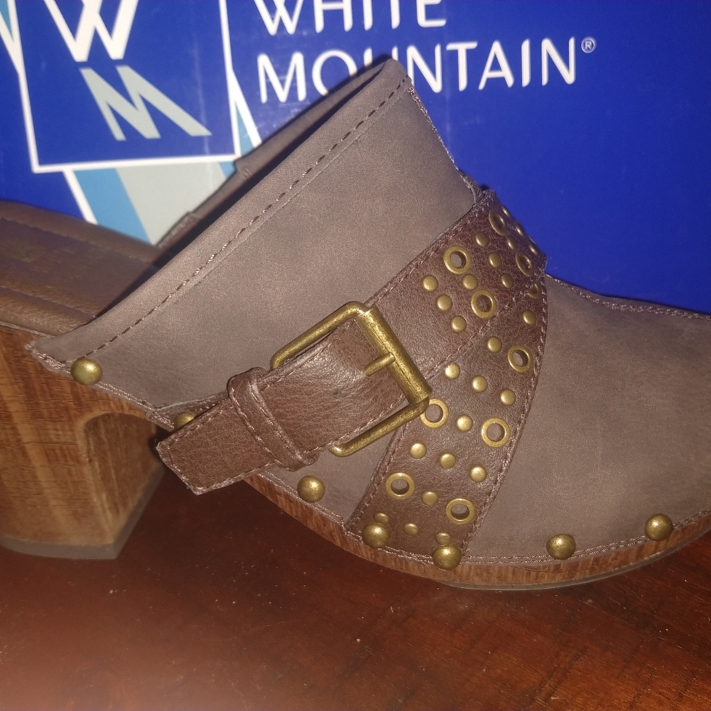 White Mountain Wallis Mules